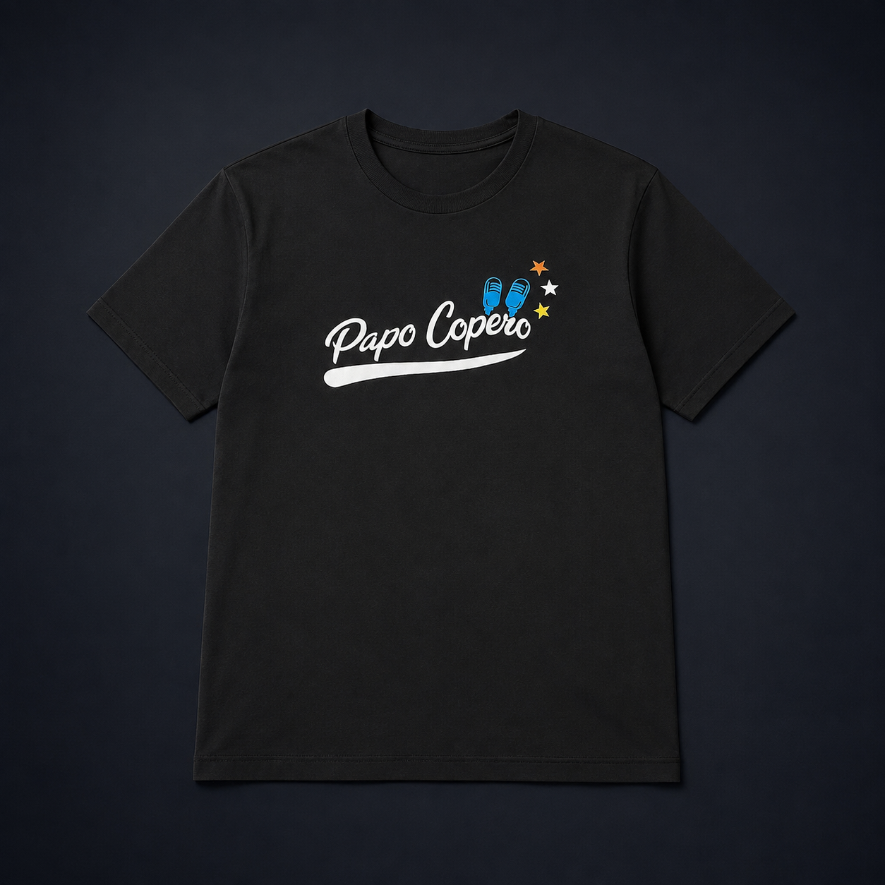 Camiseta preta com a marca Papo Copero
